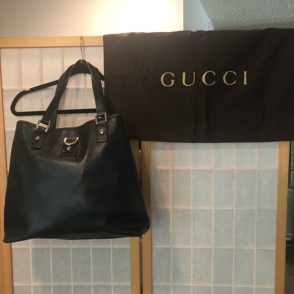 Large Black leather Gucci bag tote authentic purse dust bag gold accents hobo